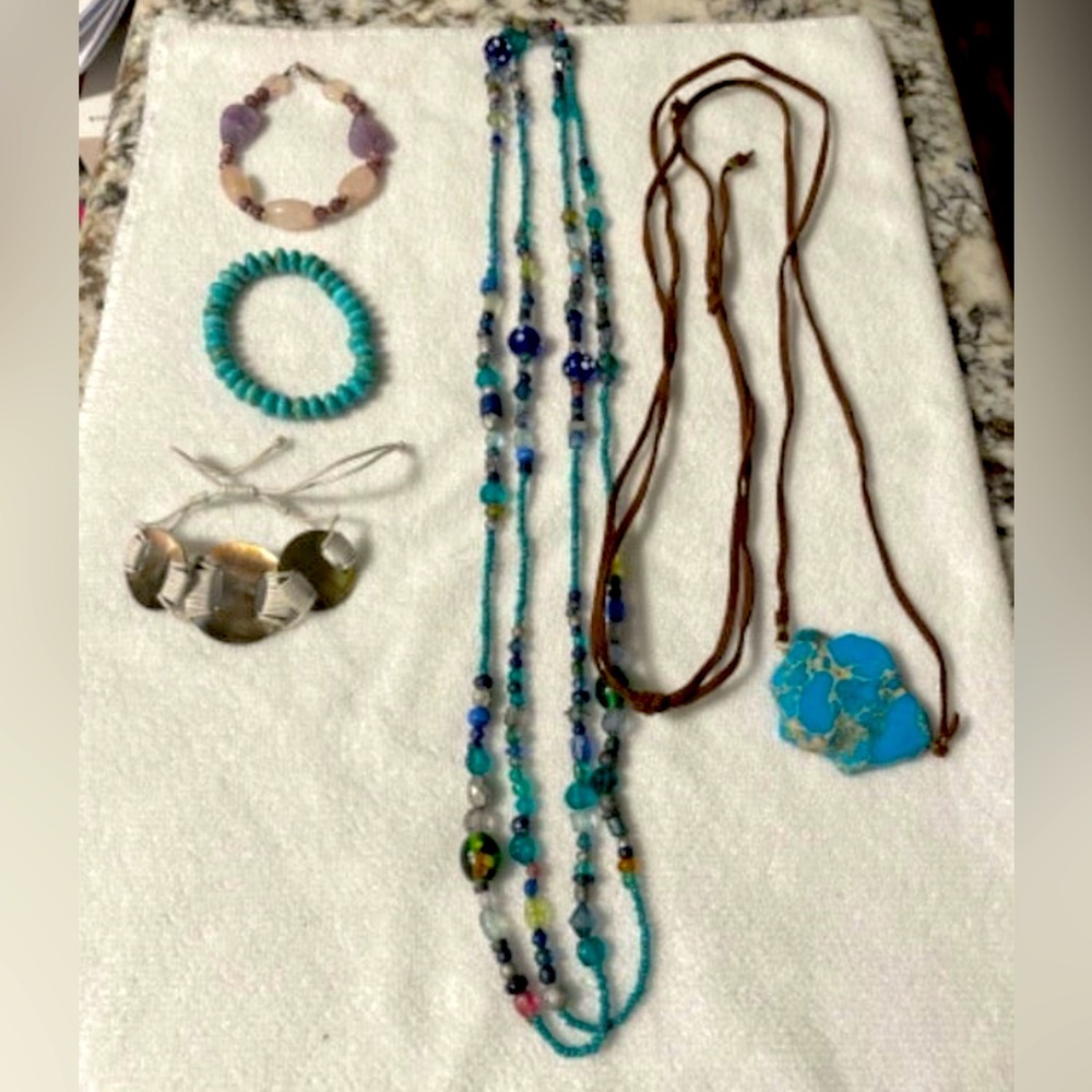 Miscellaneous Jewelry Bundle